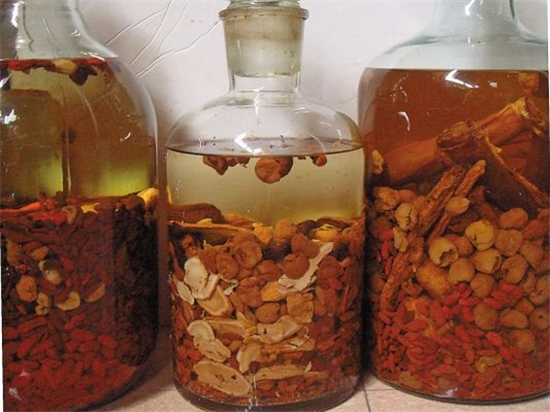 吃“自制食品”竟然进了重症监护室 吃“自制食品”竟然进了重症监护室