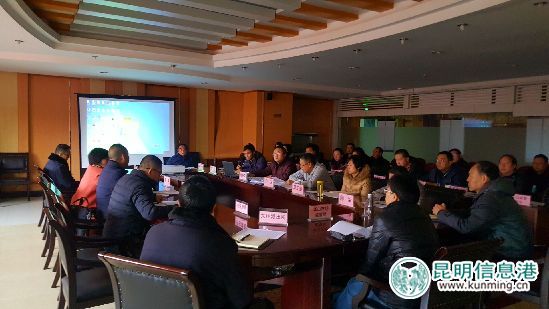 华山街道召开违法违规建筑处置工作会