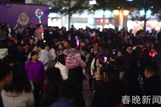再无飞雪！昆明连续两年文明过“平安夜”