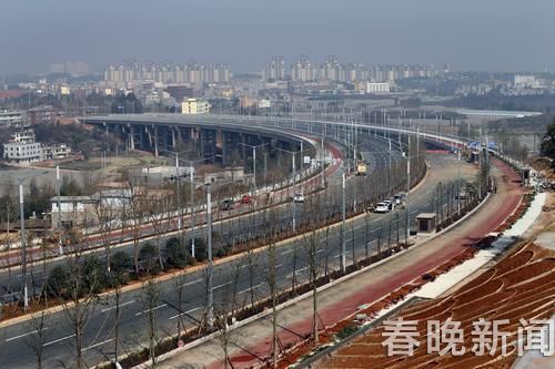 滇中新区空港大道中段下月通车 近千项工序使用“首件制”