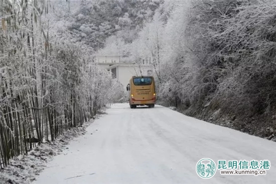 云南新一轮断崖式降温 已发布50个气象灾害预警