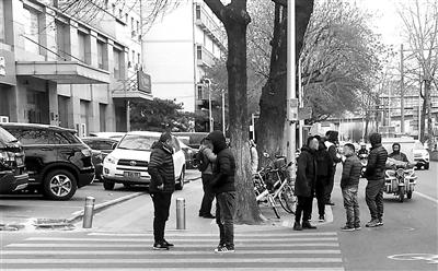 互助献血幌子下的利益链条:一单血液可卖2000元 互助献血幌子下的利益链条:一单血液可卖2000元