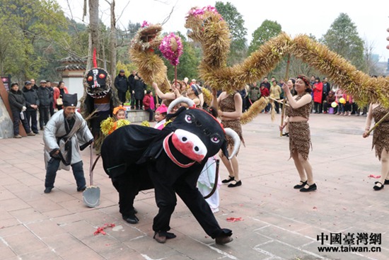 【网络媒体走转改】“春节老人”落下闳:让阆中IP走出历史,走向世界 【网络媒体走转改】“春节老人”落下闳:让阆中IP走出历史,走向世界