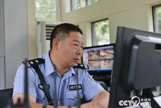 【中国梦实践者】众人不忘吕建江:用榜样之光照亮为民初心 【中国梦实践者】众人不忘吕建江:用榜样之光照亮为民初心