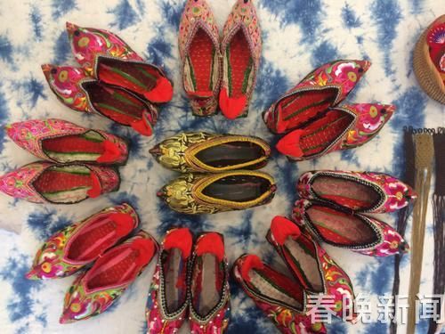 “大理年货街”正式开街 12县市特色民俗文化创意展不断