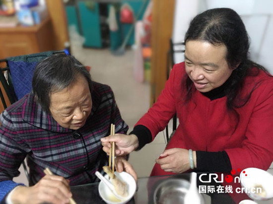 【牵妈妈的手】母亲就如一条长河，缓缓长流