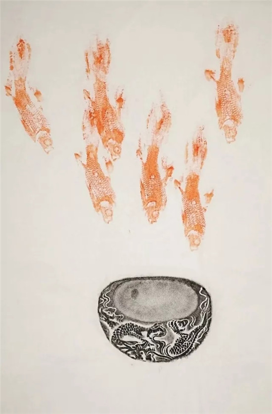 传拓留影金石为开 这个男人让中国最古老的印刷术在彩云之南“活”起来 传拓留影金石为开 这个男人让中国最古老的印刷术在彩云之南“活”起来