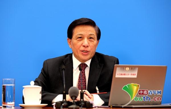 十三届全国人大一次会议新闻发布会