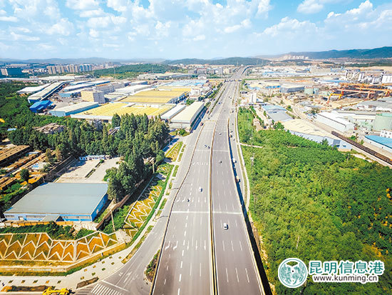 路网建设日渐完善,交通更加便利 路网建设日渐完善,交通更加便利