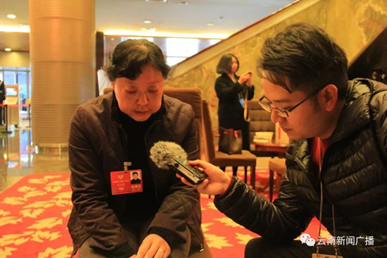 两会进行时：发力供给侧 壮大新动能