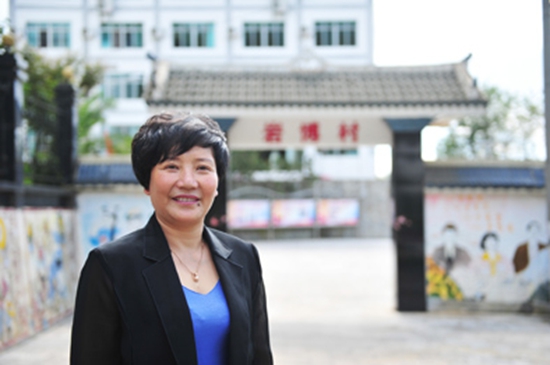 余留芬:嫁到大山 改变大山 余留芬:嫁到大山 改变大山