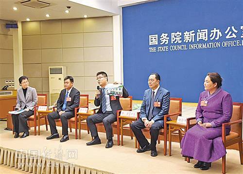 精准施策因地制宜打赢脱贫攻坚战 精准施策因地制宜打赢脱贫攻坚战