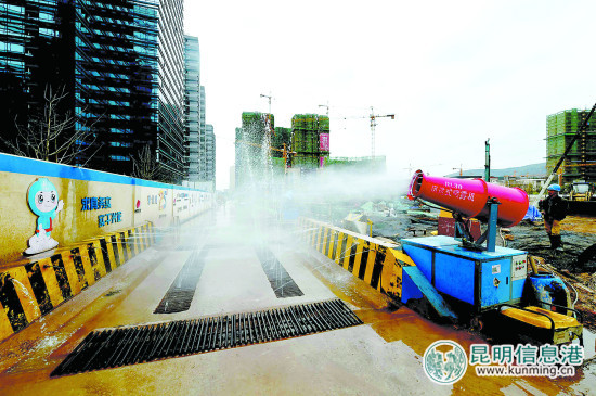 针对工地扬尘治理不力 主城五区住建局接受人大常委会质询 针对工地扬尘治理不力 主城五区住建局接受人大常委会质询