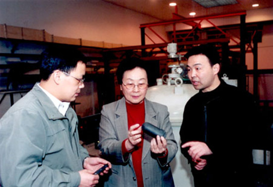 【中国梦实践者】张立同:在科研领域“永做一名战斗员” 【中国梦实践者】张立同:在科研领域“永做一名战斗员”