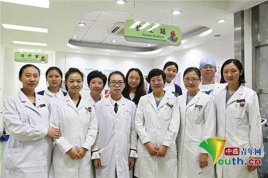 眼科医生李莉:做孩子光明的引路人 眼科医生李莉:做孩子光明的引路人