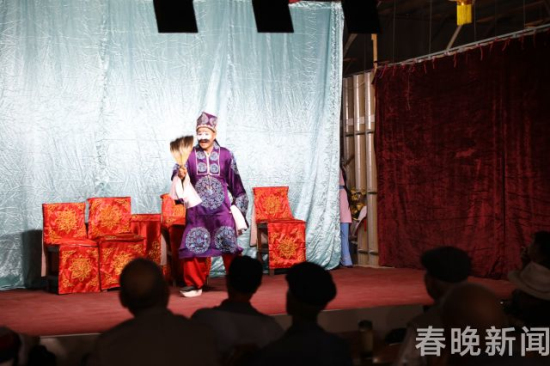 找到新家 老年滇剧花灯团搬离篆新重新开唱