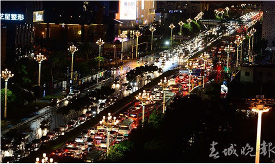 昆明拥堵赶超特大城市 青年路一个季度有75天在堵 昆明拥堵赶超特大城市 青年路一个季度有75天在堵