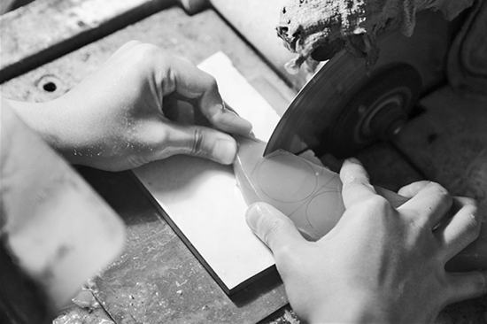 中国“体坛奥斯卡” 龙陵黄龙玉奖牌出云南 中国“体坛奥斯卡” 龙陵黄龙玉奖牌出云南