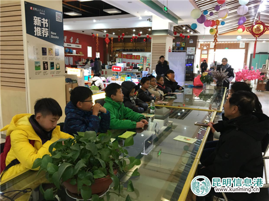 严家地社区开展“党群服务 文化引领”系列活动