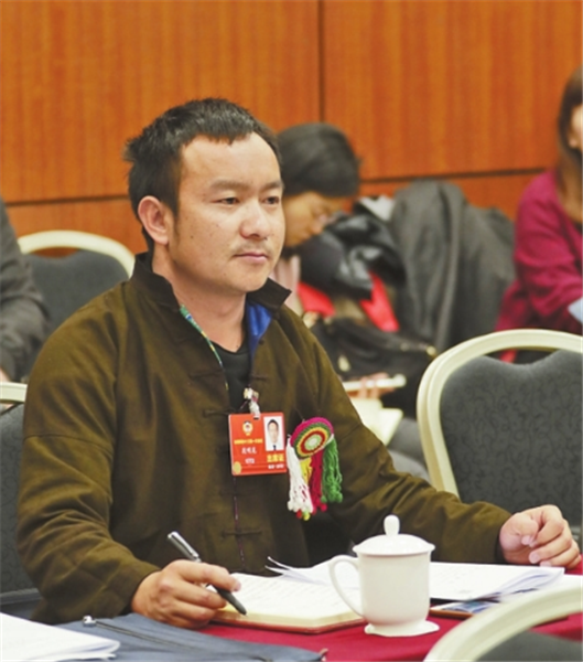 【奋进跨越彩云南】 掌声,送给春天的盛会 【奋进跨越彩云南】 掌声,送给春天的盛会