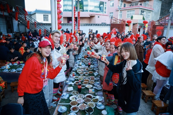 大墨雨2 长街宴 大墨雨2 长街宴