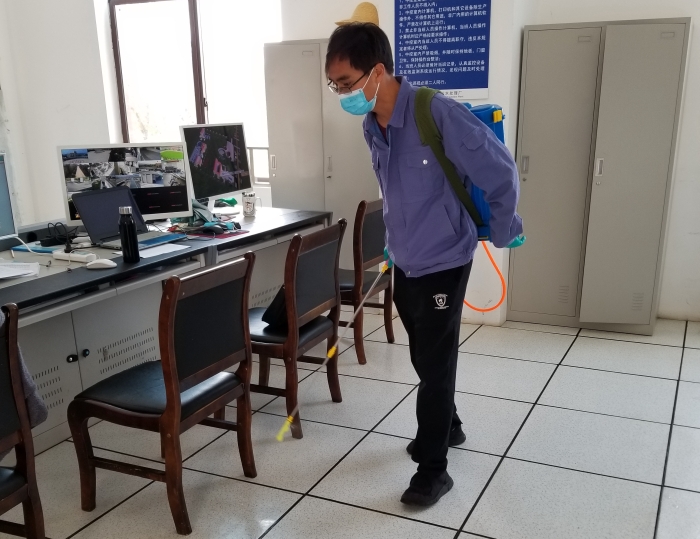 宜良公司 李成 宜良公司 李成