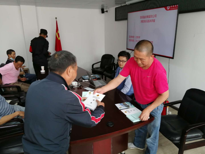 官渡区市场监督管理局组织开展“安全生产月”安全应急演练