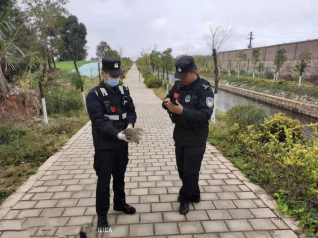 昆明特警及时救助 受伤国家三级保护动物夜鹭