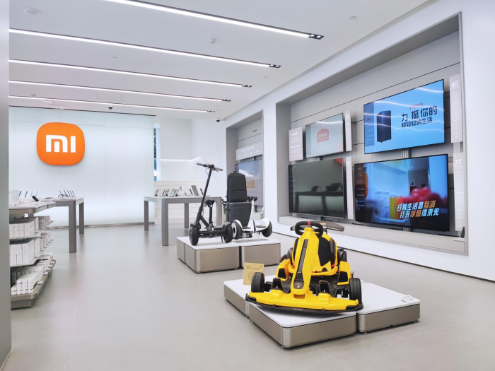 云南最大小米之家地标店落成开业