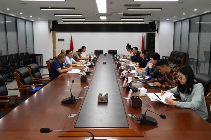 中国社会科学院世界经济与政治研究所到昆明高新区调研