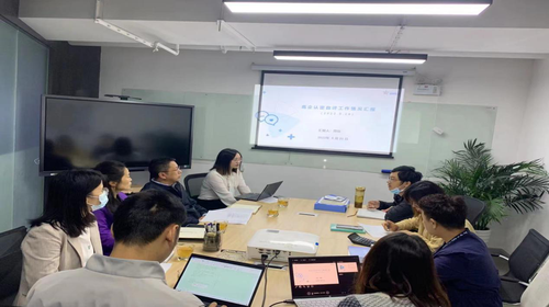 昆明高新区经济发展部调研基因科技楼宇动员企业进行高企申报