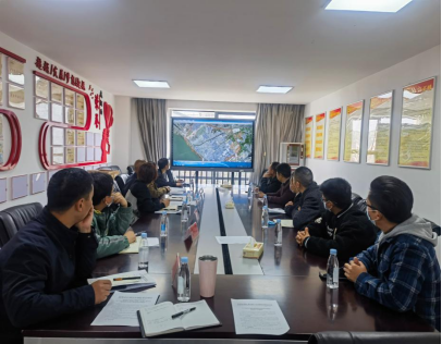 官渡区市场监督管理局召集餐饮企业座谈推动王官村“百米”糯香美食村项目招商引资