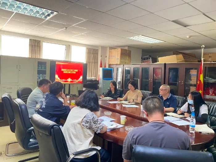 78.jpg 激发市场活力 昆明高新区组织集群托管机构共商未来发展