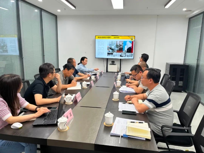 一线调研解难题 走心走实促发展