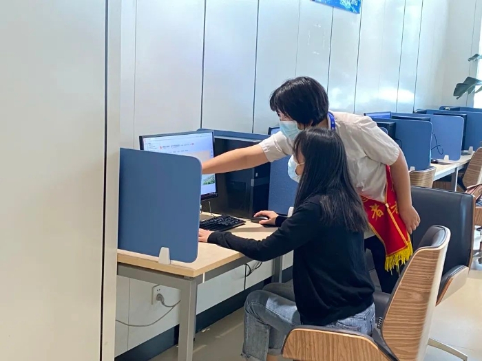 昆明高新区“全程帮办”持续优化营商环境