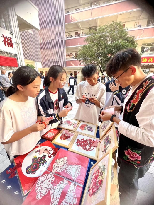 17941694686160_.pic 资讯频道