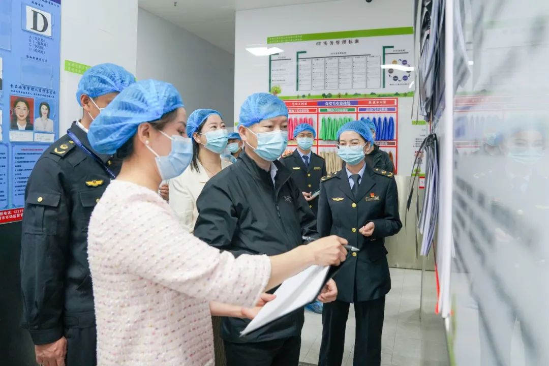 昆明高新区开展校园食品安全督导暨“两节”“两会”专项检查