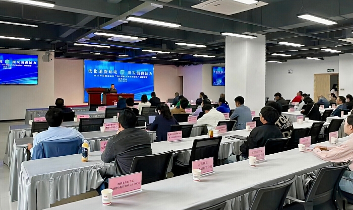 昆明高新区：倡导行业自律 助企纾困解难