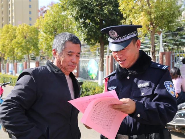 1 白龙潭派出所:以“评”塑形,不断提升工作向“新”力