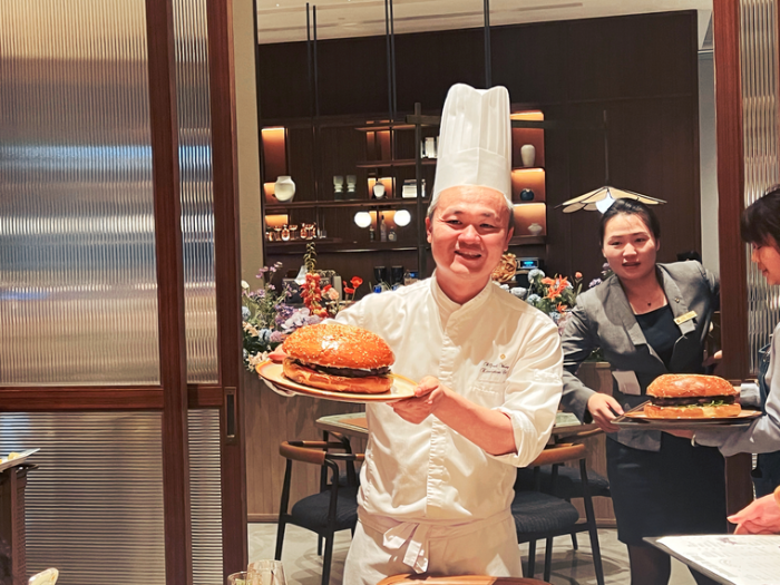 608aff6dd6d2d525472ad14e2325c8f7