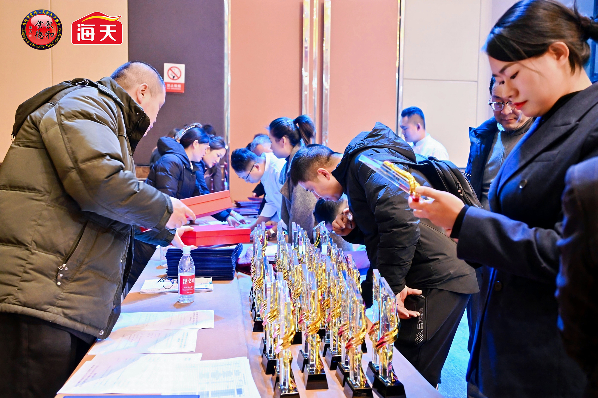 35e5d8e9f15f03c12a798e63d7a26640 35e5d8e9f15f03c12a798e63d7a26640