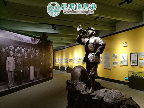 主题展厅中的号手雕塑 主题展厅中的号手雕塑