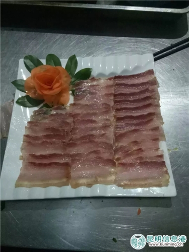 稼源农庄地道的农家蒸腌肉.webp 稼源农庄地道的农家蒸腌肉.webp