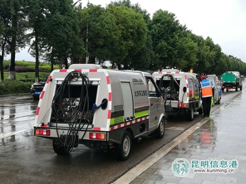 新型垃圾车 新型垃圾车