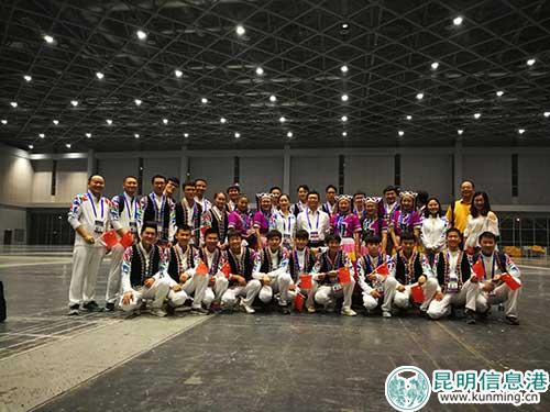 云南代表队选手合影。