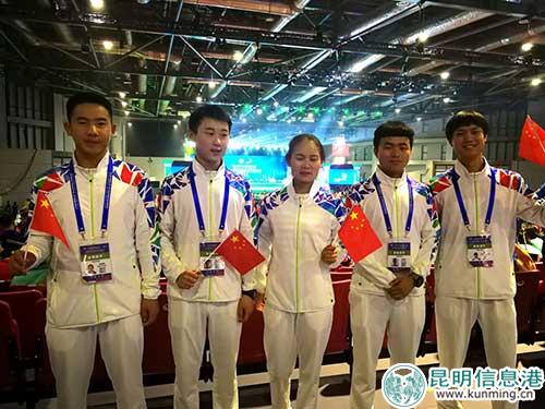 云南技师学院参赛选手。