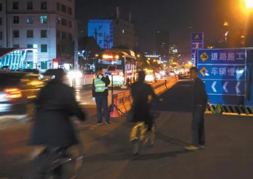 5b3475fcbd5be 5b3475fcbd5be