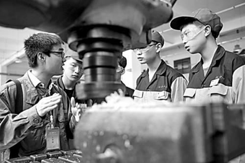 2898542_chenmei_1532512754721_b 2898542_chenmei_1532512754721_b