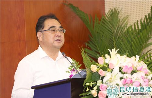 2云南省委组织部副部长、省人社厅厅长、党组书记杨榆坚