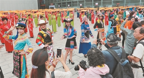 2018081001_res03_attpic_brief